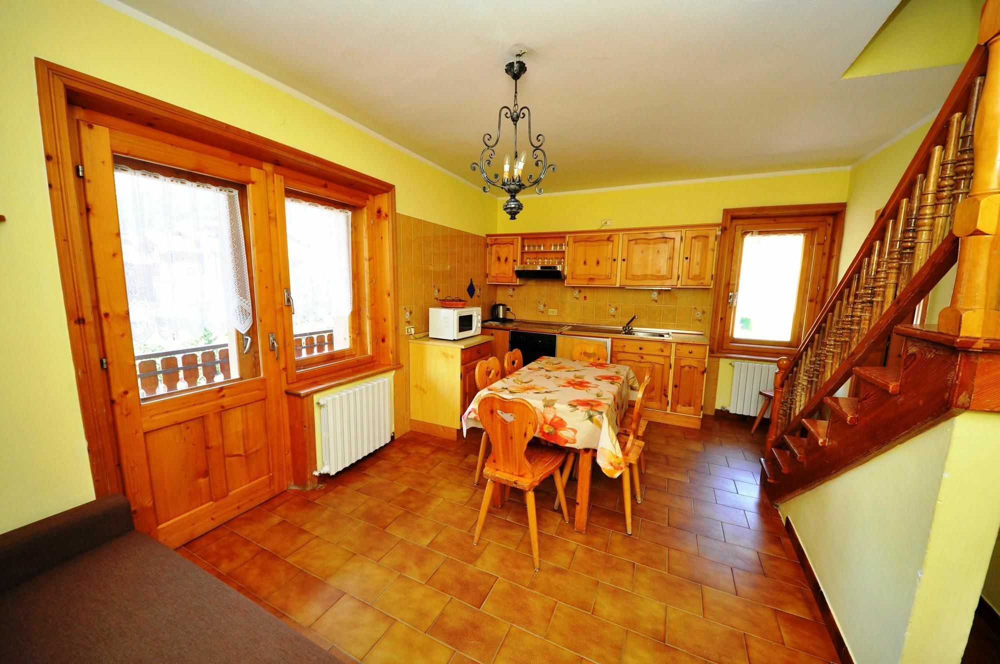 Residence Casa Longa By Livigno Accomodation Екстер'єр фото