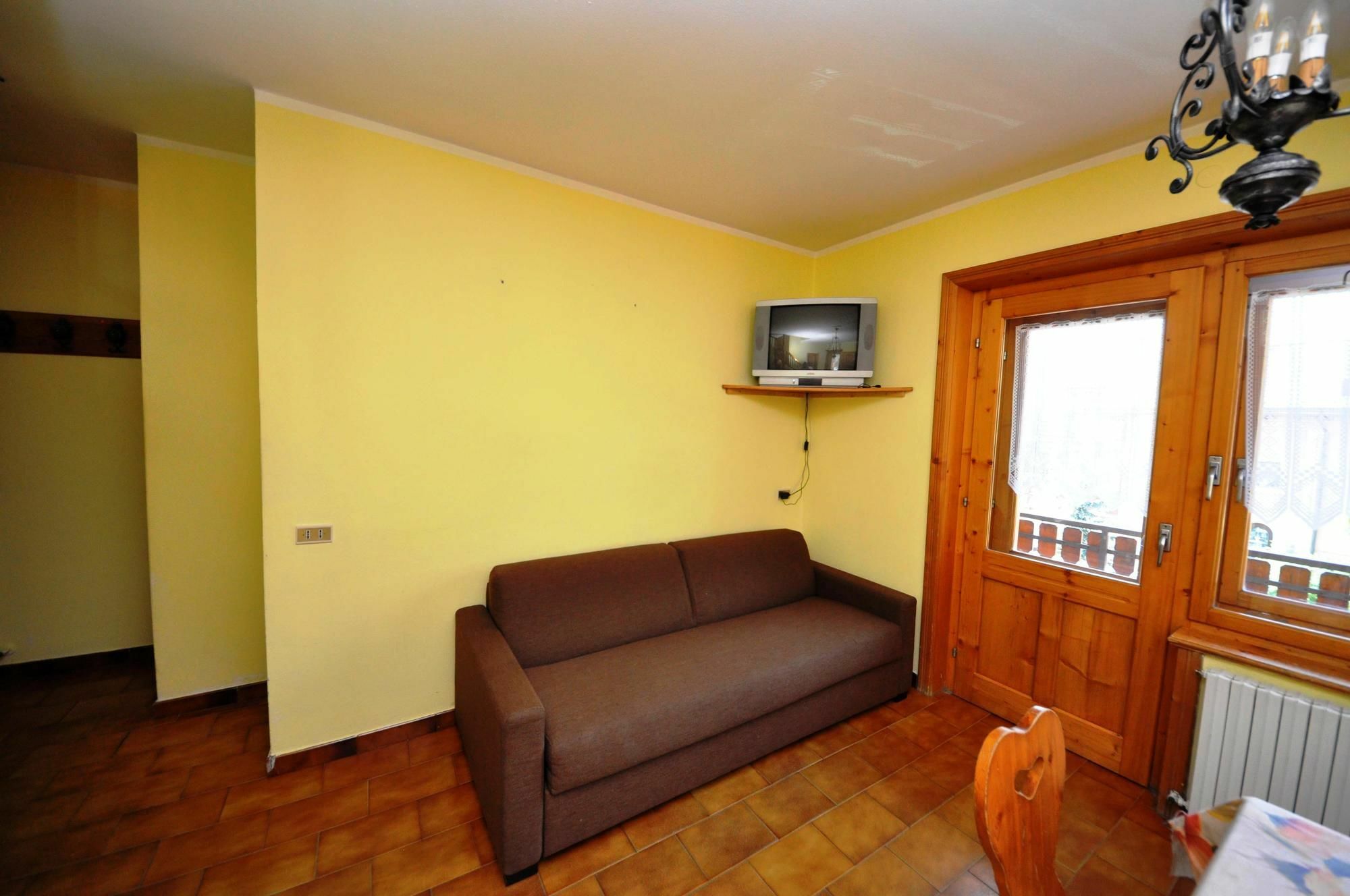Residence Casa Longa By Livigno Accomodation Екстер'єр фото